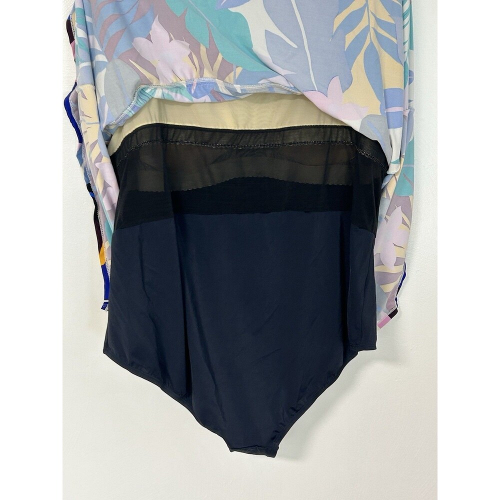 NWT Avenue 1-pc. Swim Dress Tropical Sharkbite Print Matisse Plus Size 30 Beach! - Picture 9 of 9